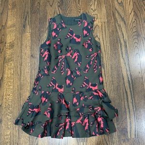 Like New Banana Republic Ruffle Dress Size 00 Petite